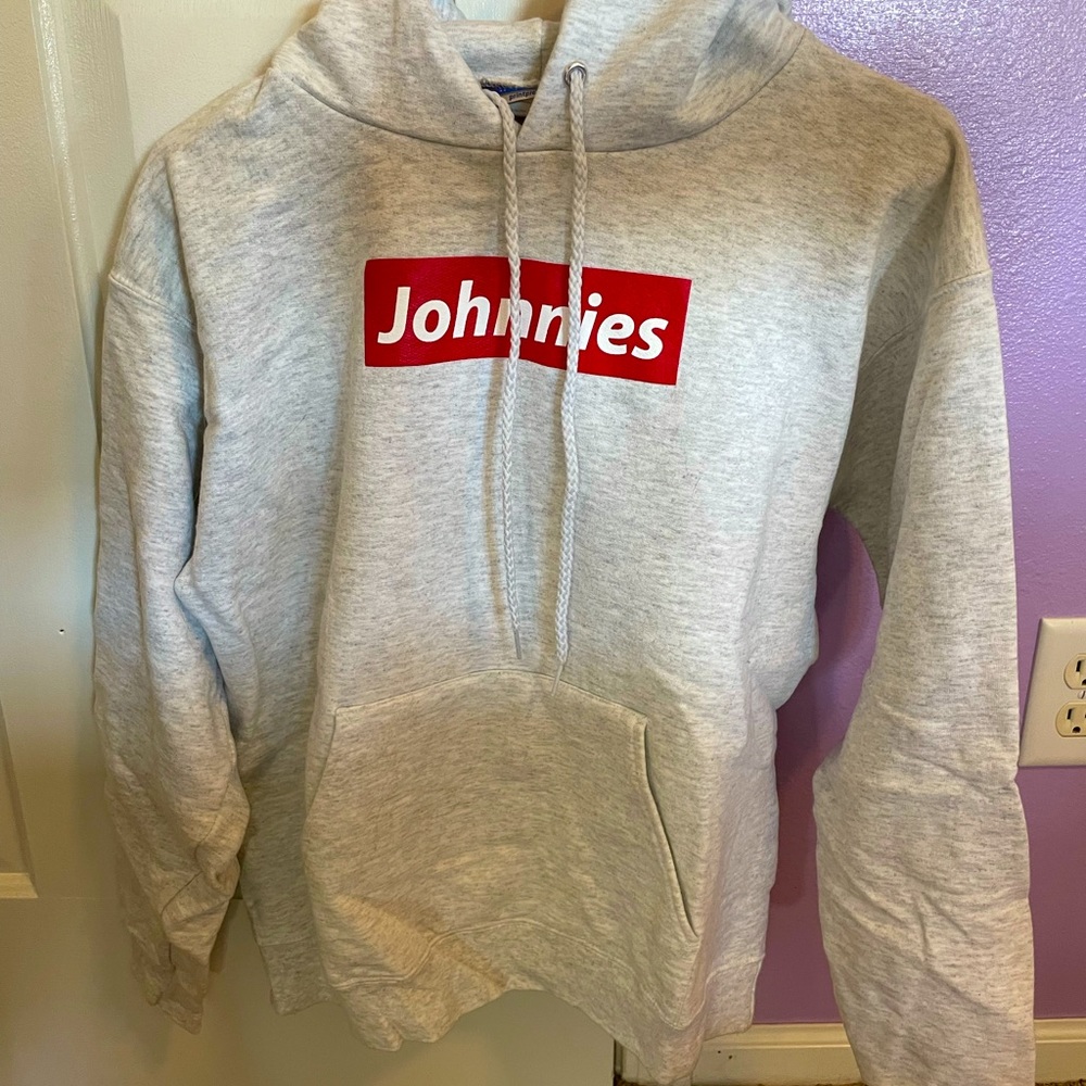 Johnnies Hoodie!